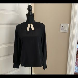 Black 100% silk blouse with collar detail